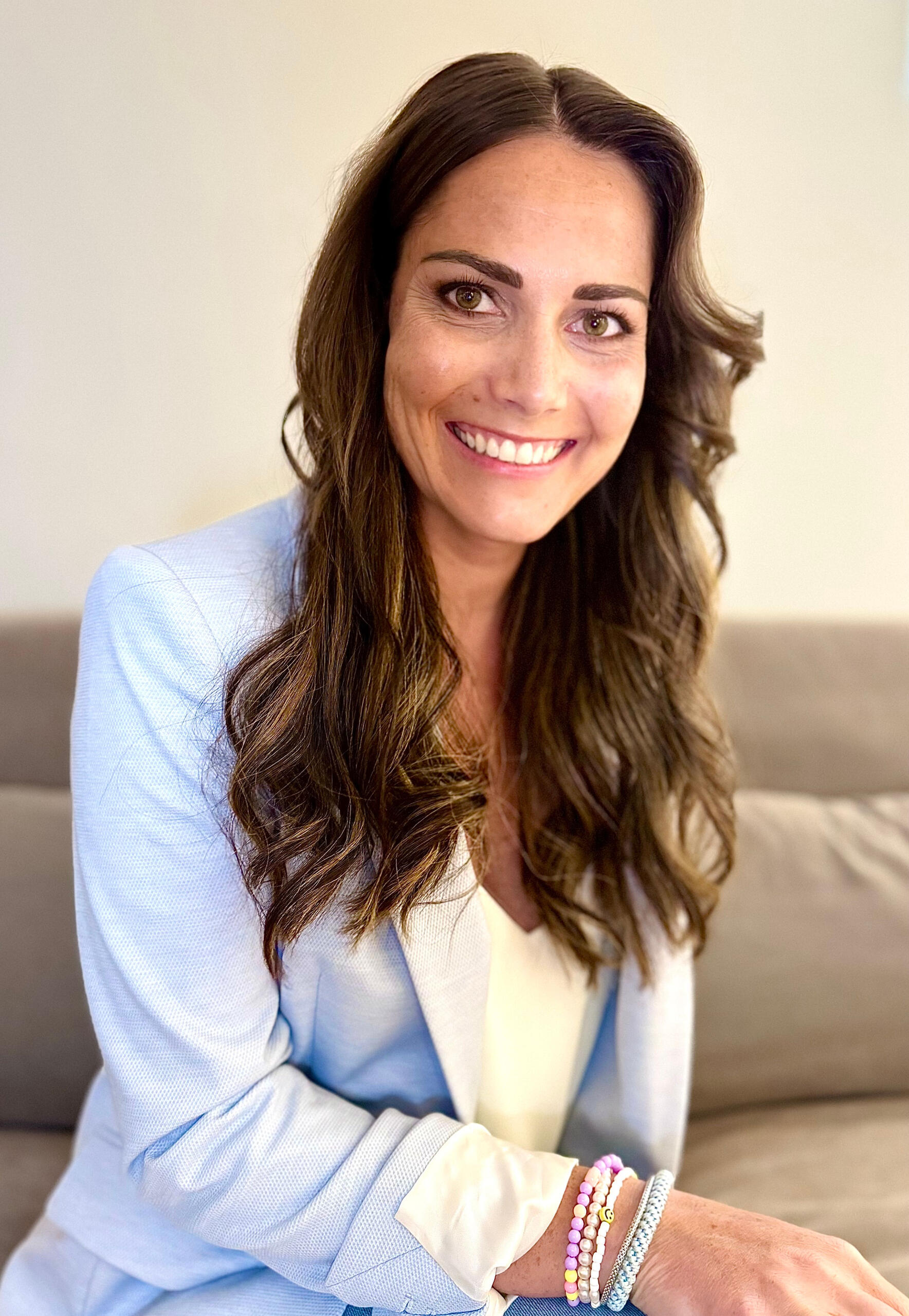 Julia Direnci Julia Direnci